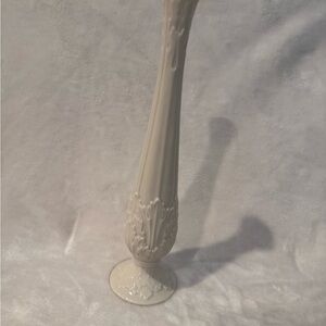 Vintage Lenox Woodland Ivory Leaf Embossed Flower Bud Vase